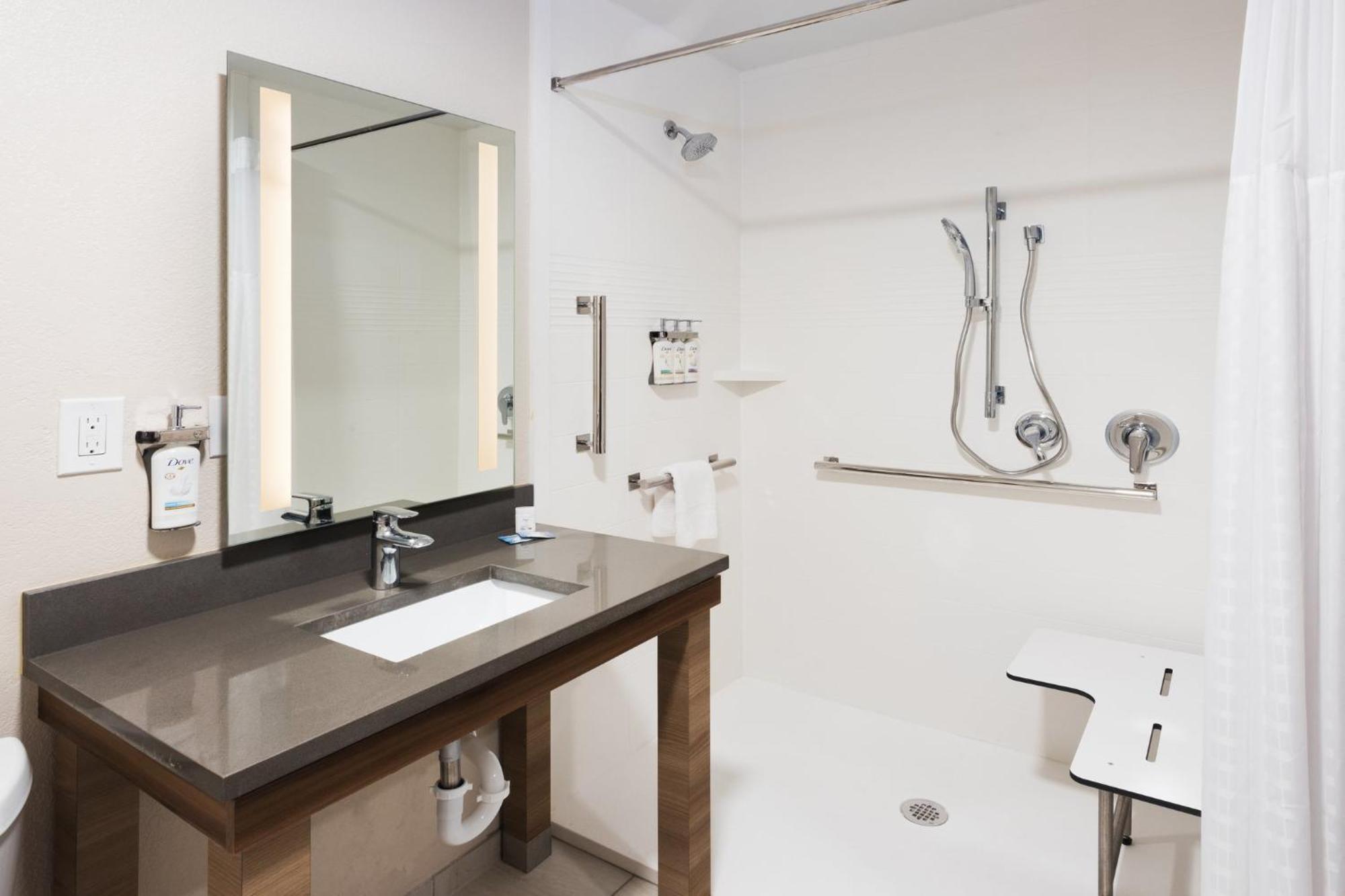 Candlewood Suites Eastchase Park By Ihg Montgomery Bagian luar foto