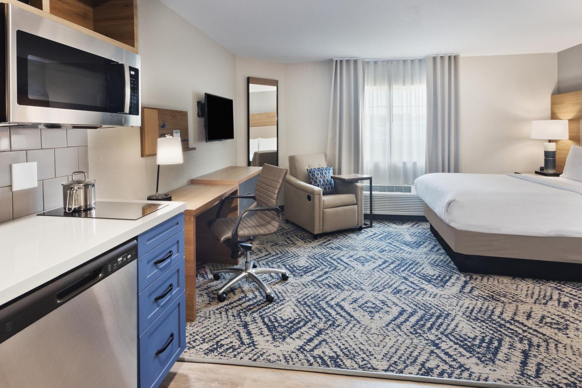 Candlewood Suites Eastchase Park By Ihg Montgomery Bagian luar foto