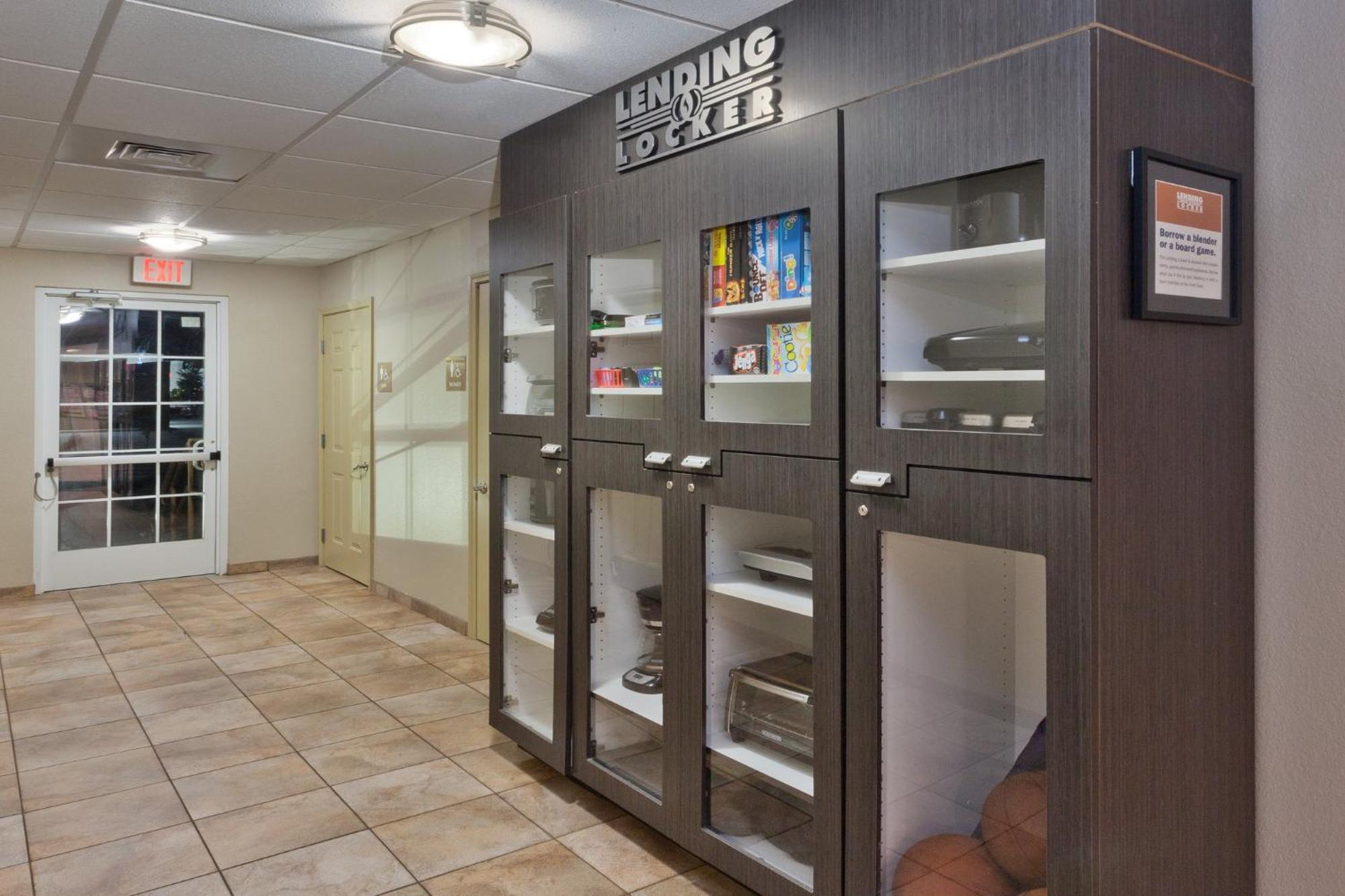 Candlewood Suites Eastchase Park By Ihg Montgomery Bagian luar foto